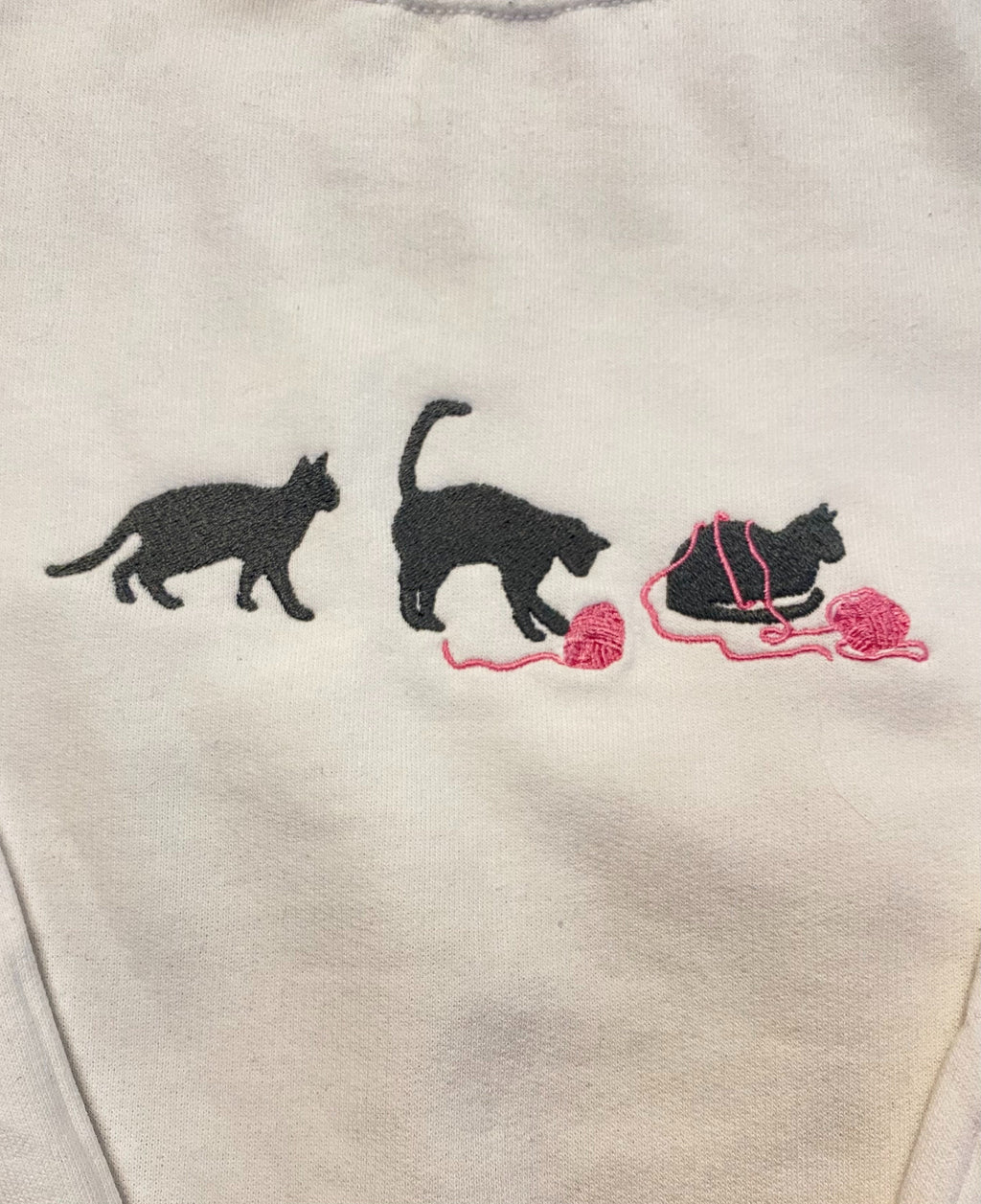 Cat with Yarn Embroidered Sweatshirt